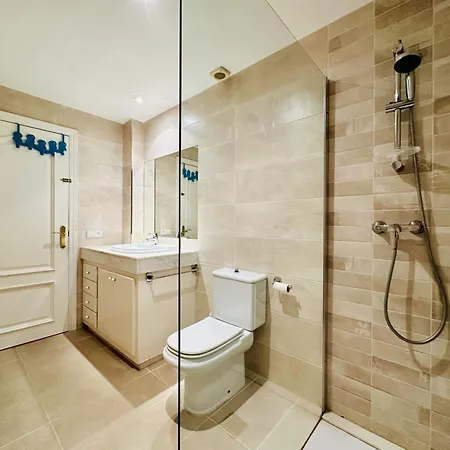Llevant Costabravasi Apartment